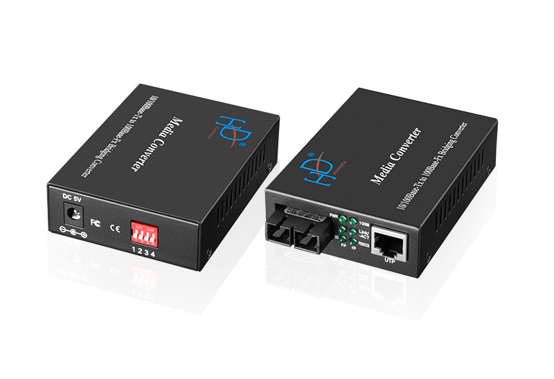 10/100M Fast Ethernet Media Converter with DIP switch
