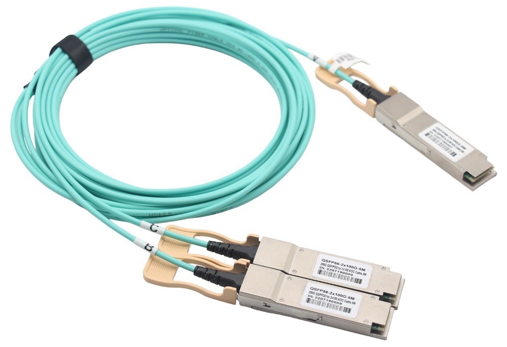 QSFP56/200G-2*100G-AOC 200 Гбит QSFP56 на 2x100 Гбит PAM4 Активный оптический прорывной кабель